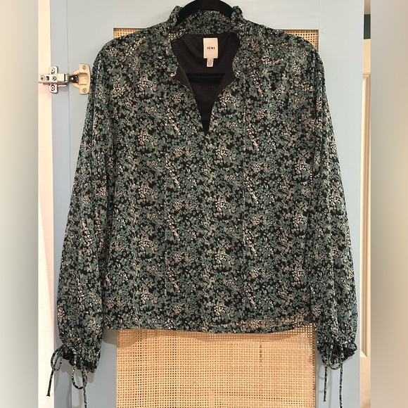 ICHI Women's Elegant Floral Blouse - Picture 1 of 8